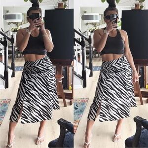 WALTER BAKER ZEBRA PRINT MIDI SKIRT S